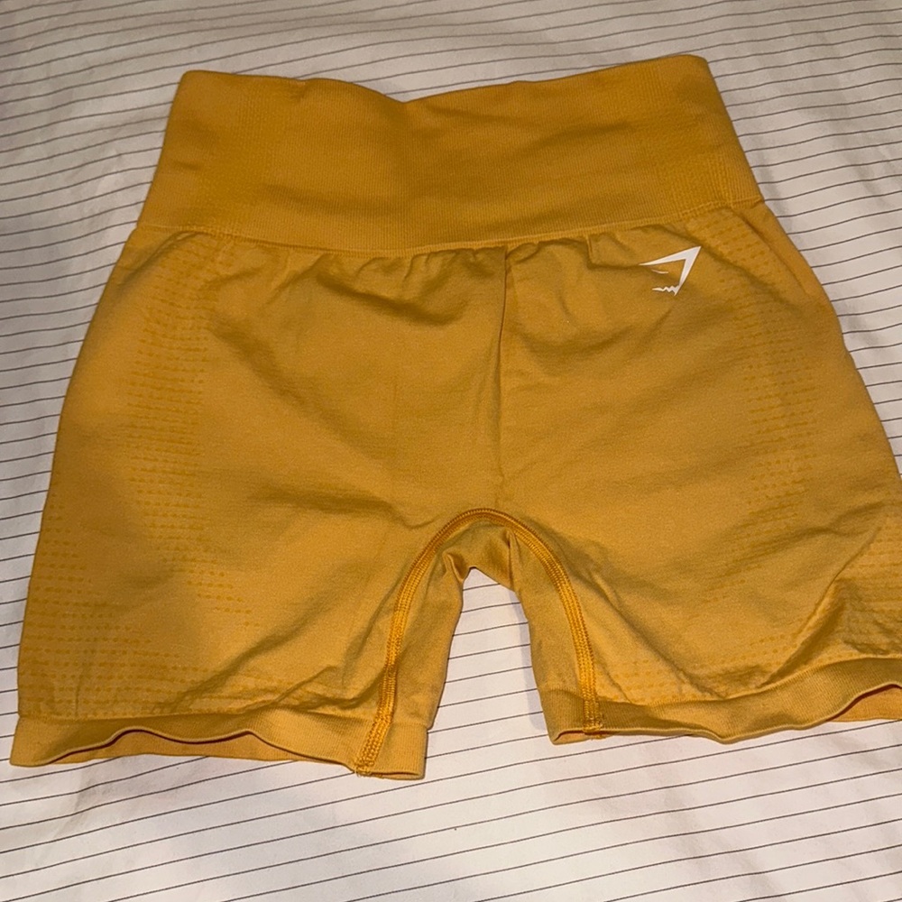 Gymshark Vital Seamless 2.0 Shorts- Yellow Marl